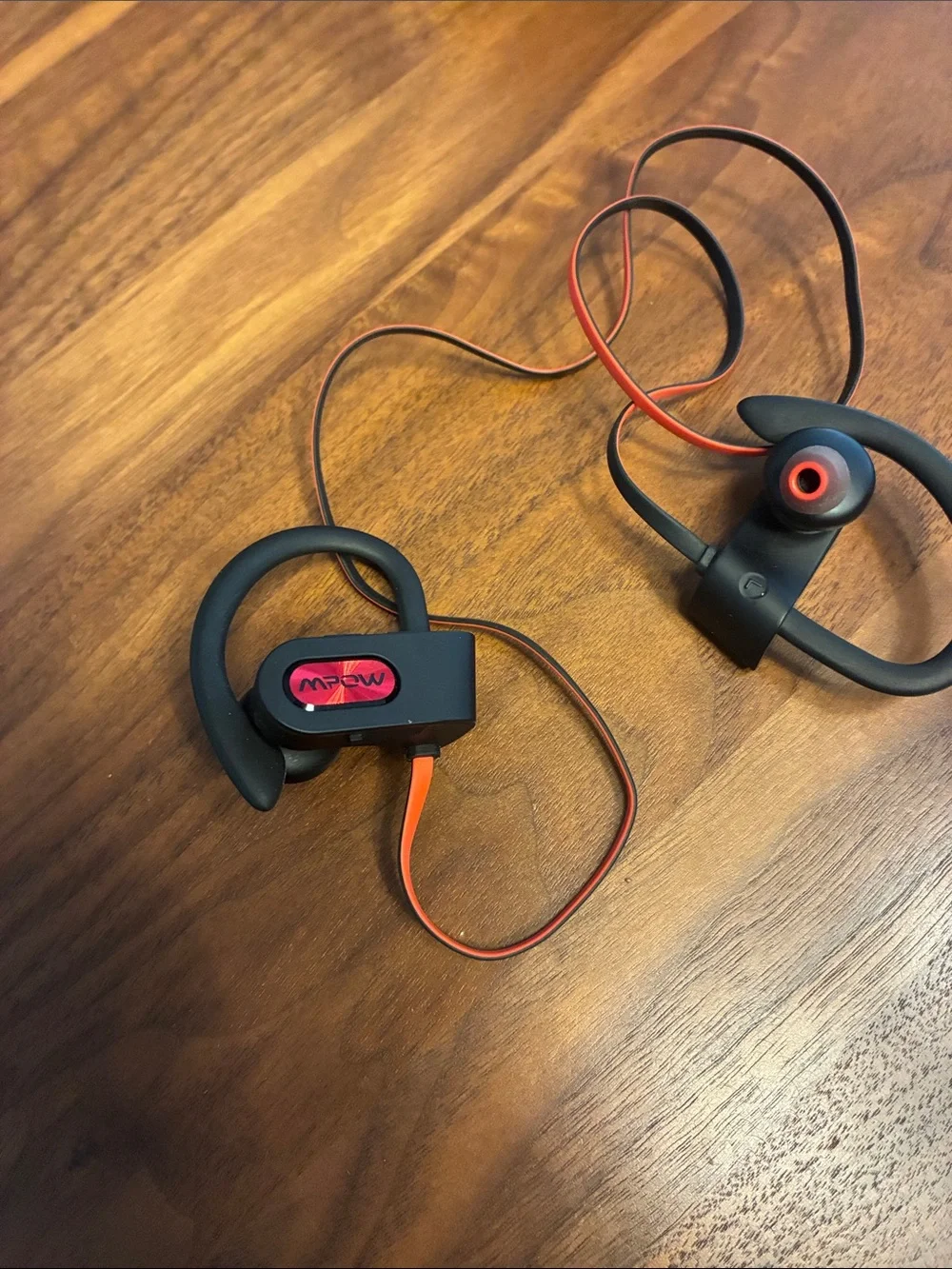 MPOW Exercise Earbuds With Carry case